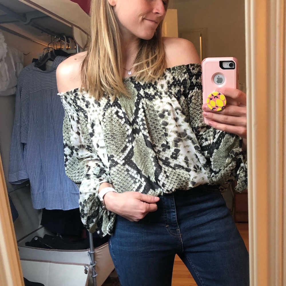 Olivaceous South Moon Under Snake off shoulder top